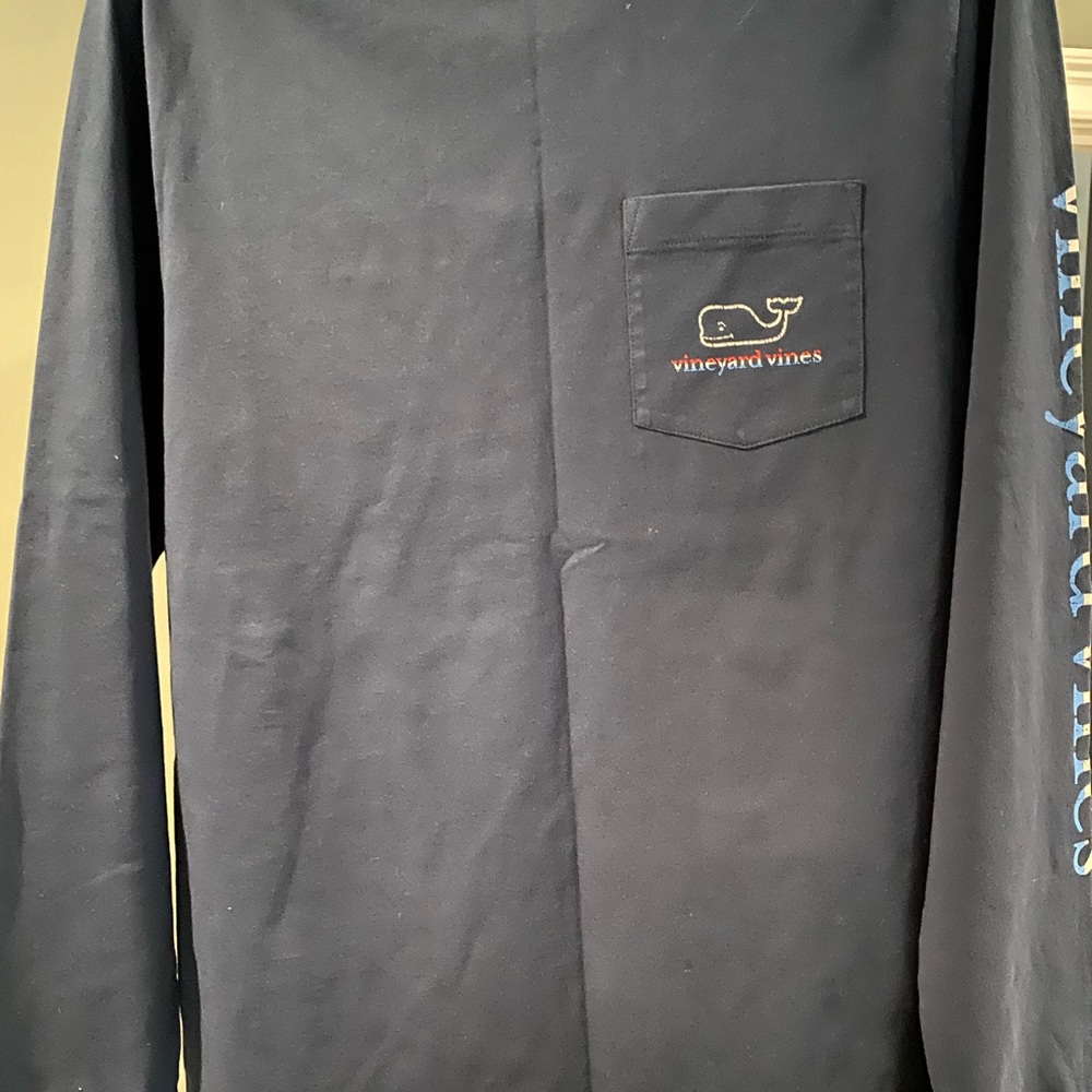 Vineyard vines long sleeve tee
